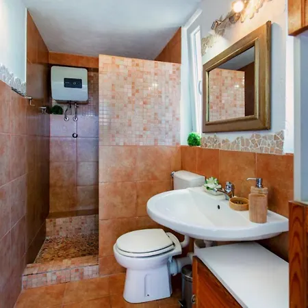 Villa Martin -idylic Location & View In Park Forest